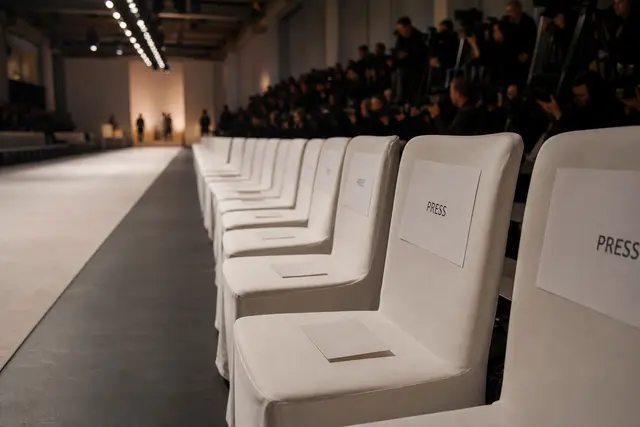 Press & Front Row